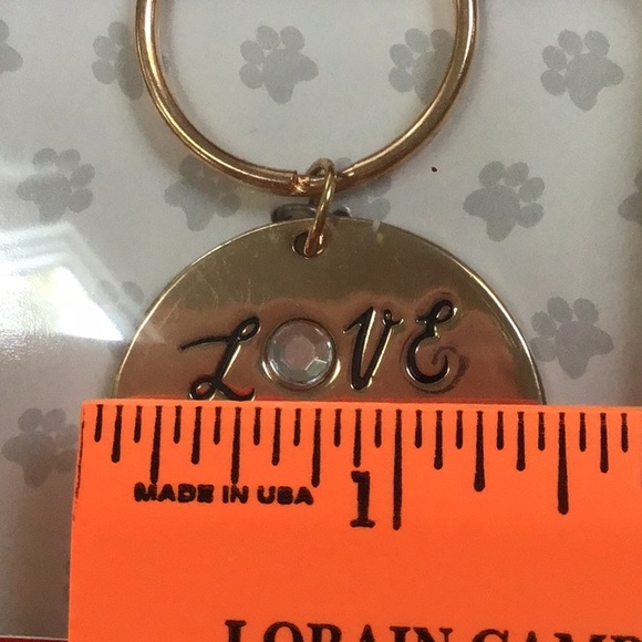 Love Is A Four Legged Word Pet Owner’s Gold Tone Keychain NWT - Picture 8 of 10